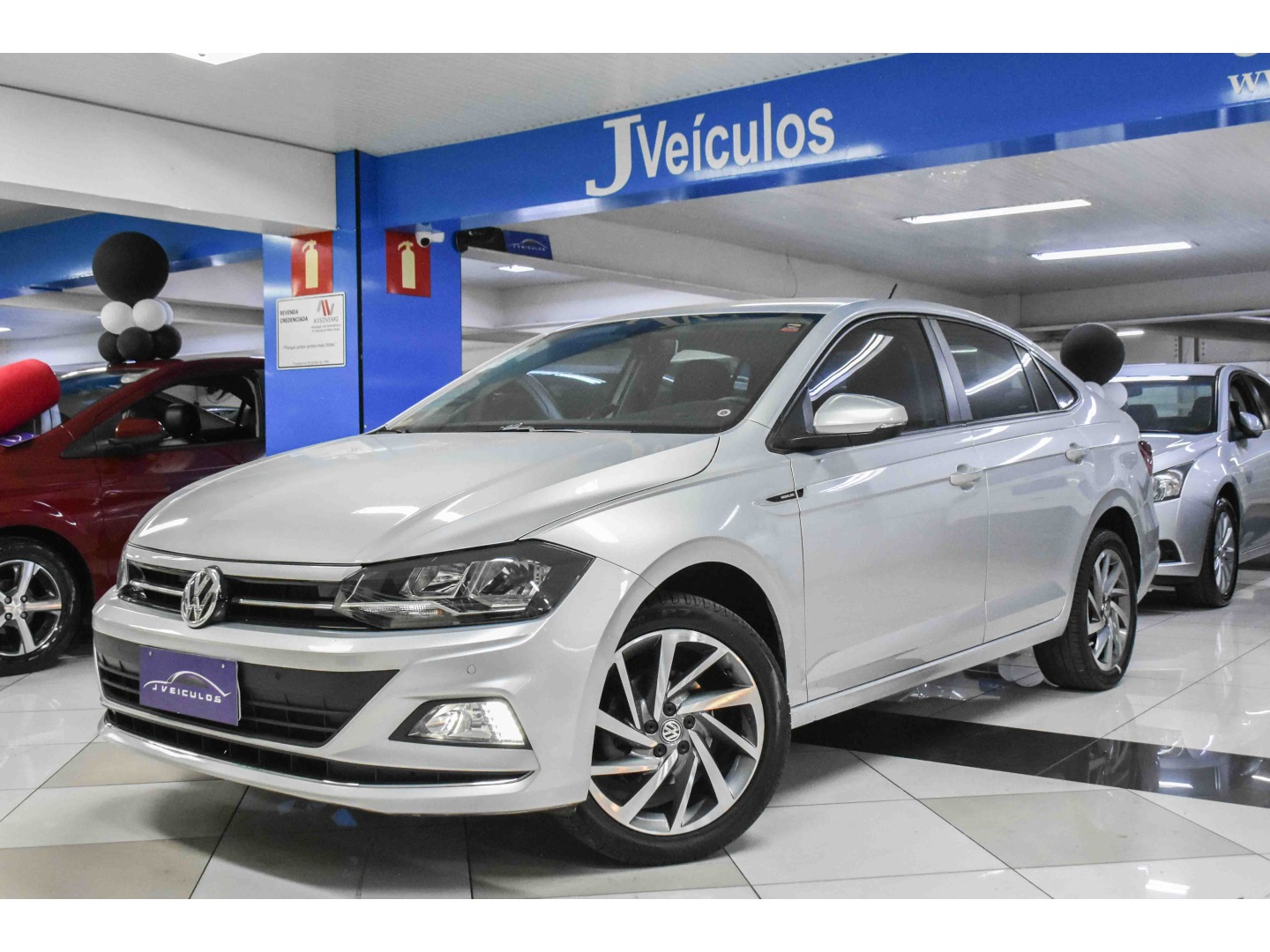 VOLKSWAGEN VIRTUS 1.0 200 TSI HIGHLINE AUTOMÁTICO