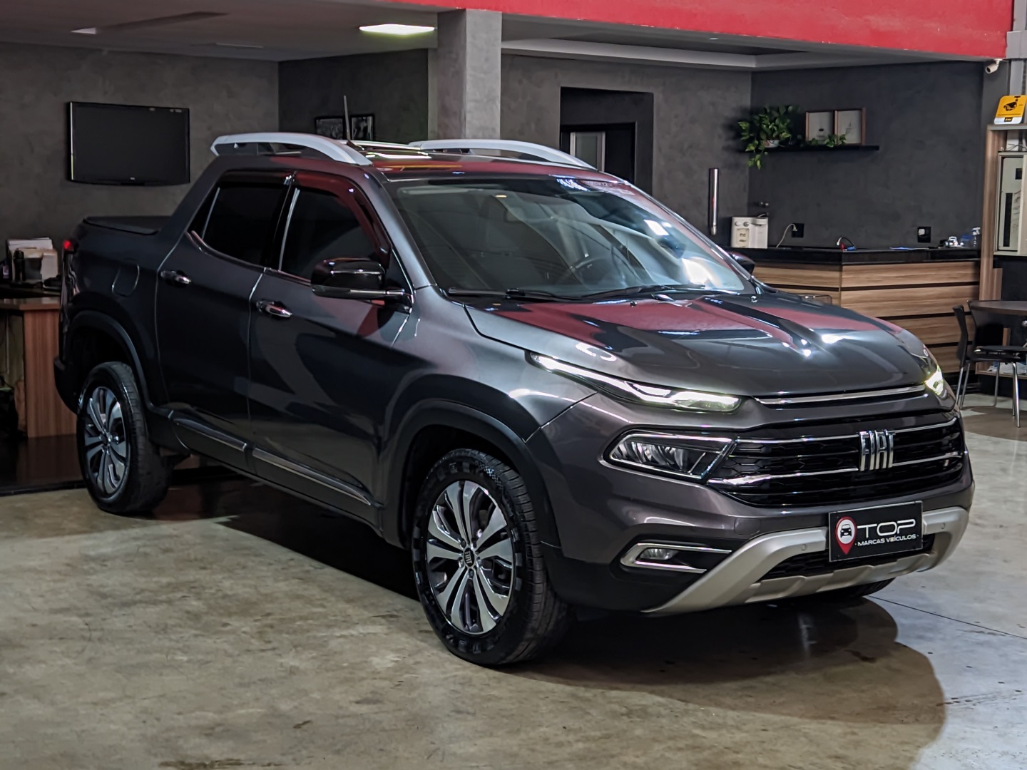 FIAT TORO 2.0 16V TURBO DIESEL VOLCANO 4WD AT9