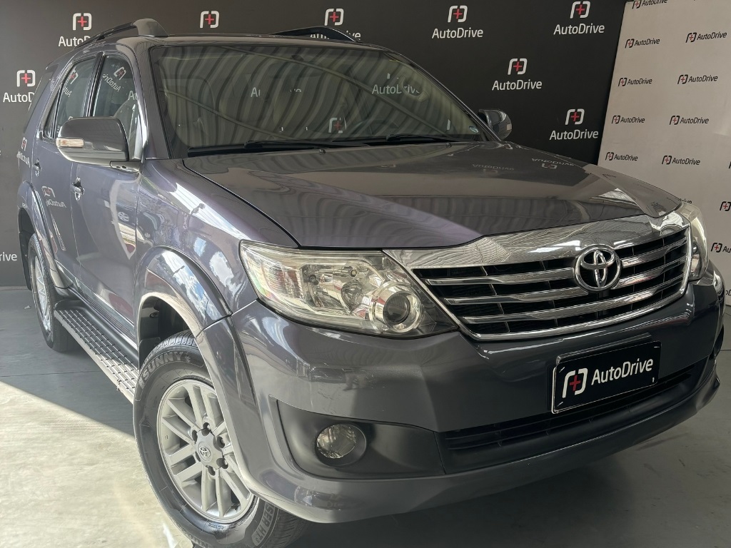 TOYOTA HILUX SW4 2.7 SR 4X2 16V FLEX 4P AUTOMÁTICO