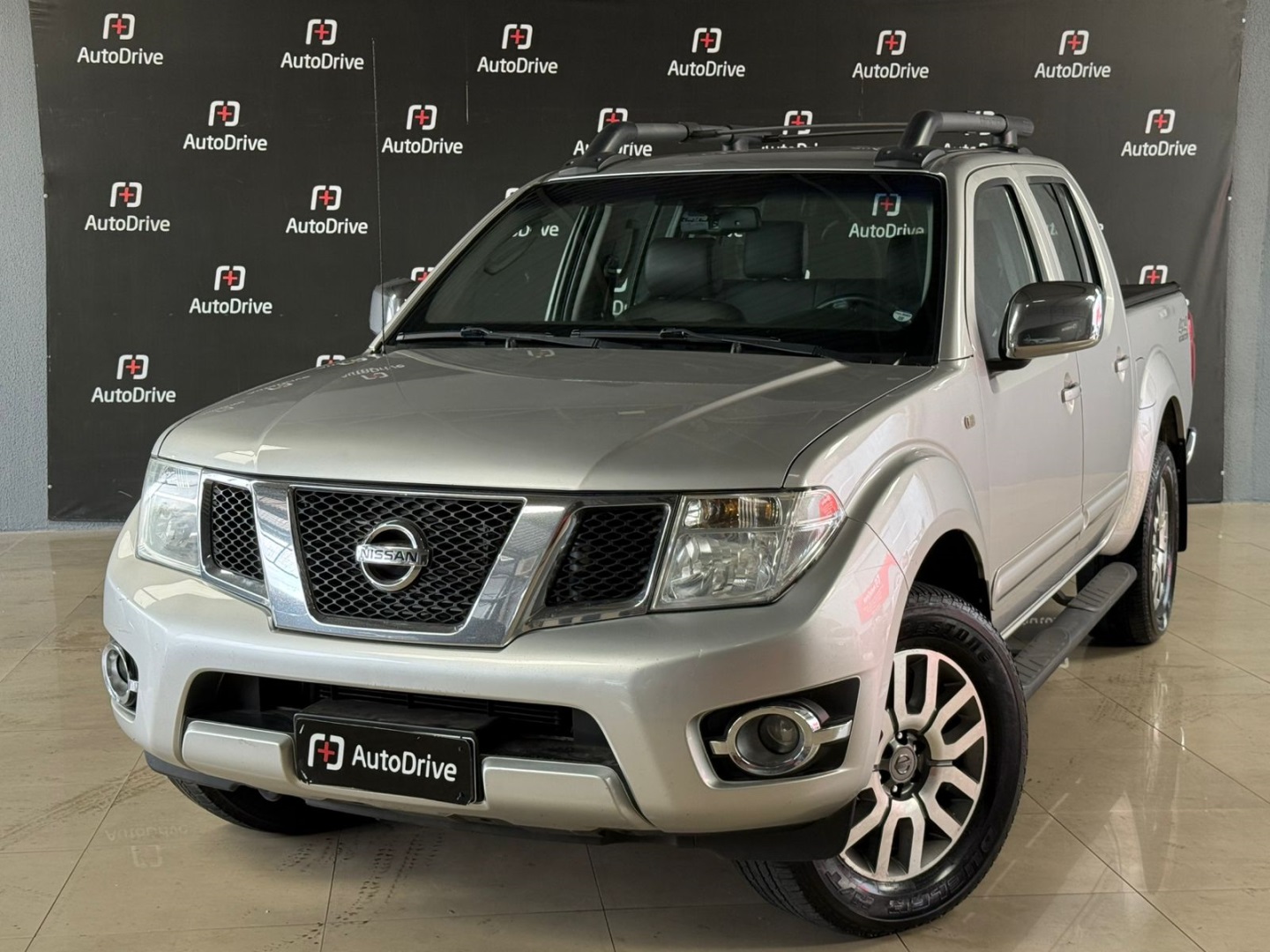 NISSAN FRONTIER 2.5 SL 4X4 CD TURBO ELETRONIC DIESEL 4P AUTOMÁTICO