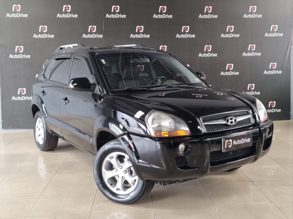 HYUNDAI TUCSON 2.0 MPFI GLS 16V 143CV 2WD GASOLINA 4P AUTOMÁTICO