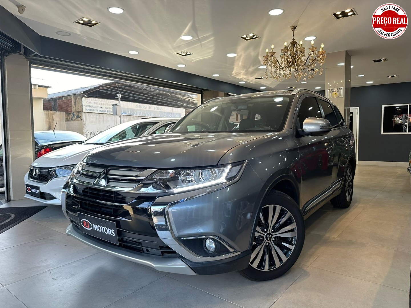 Rj Motors: MITSUBISHI OUTLANDER 2018 - 2.0 COMFORT 16V GASOLINA 4P ...