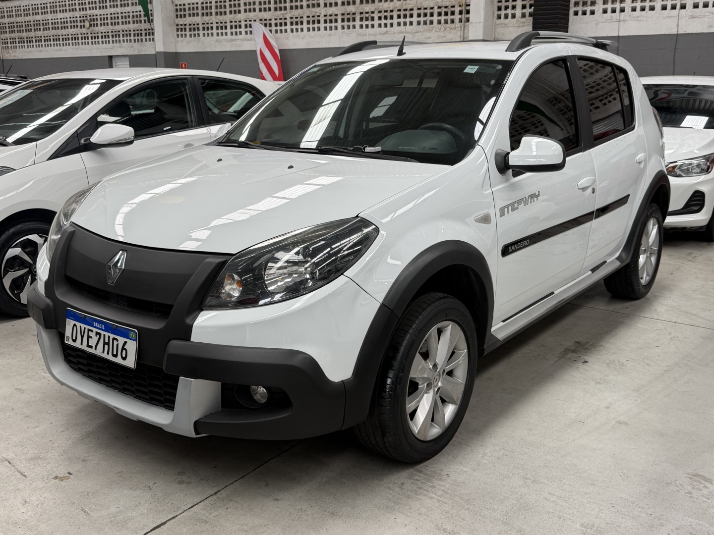 RENAULT SANDERO
