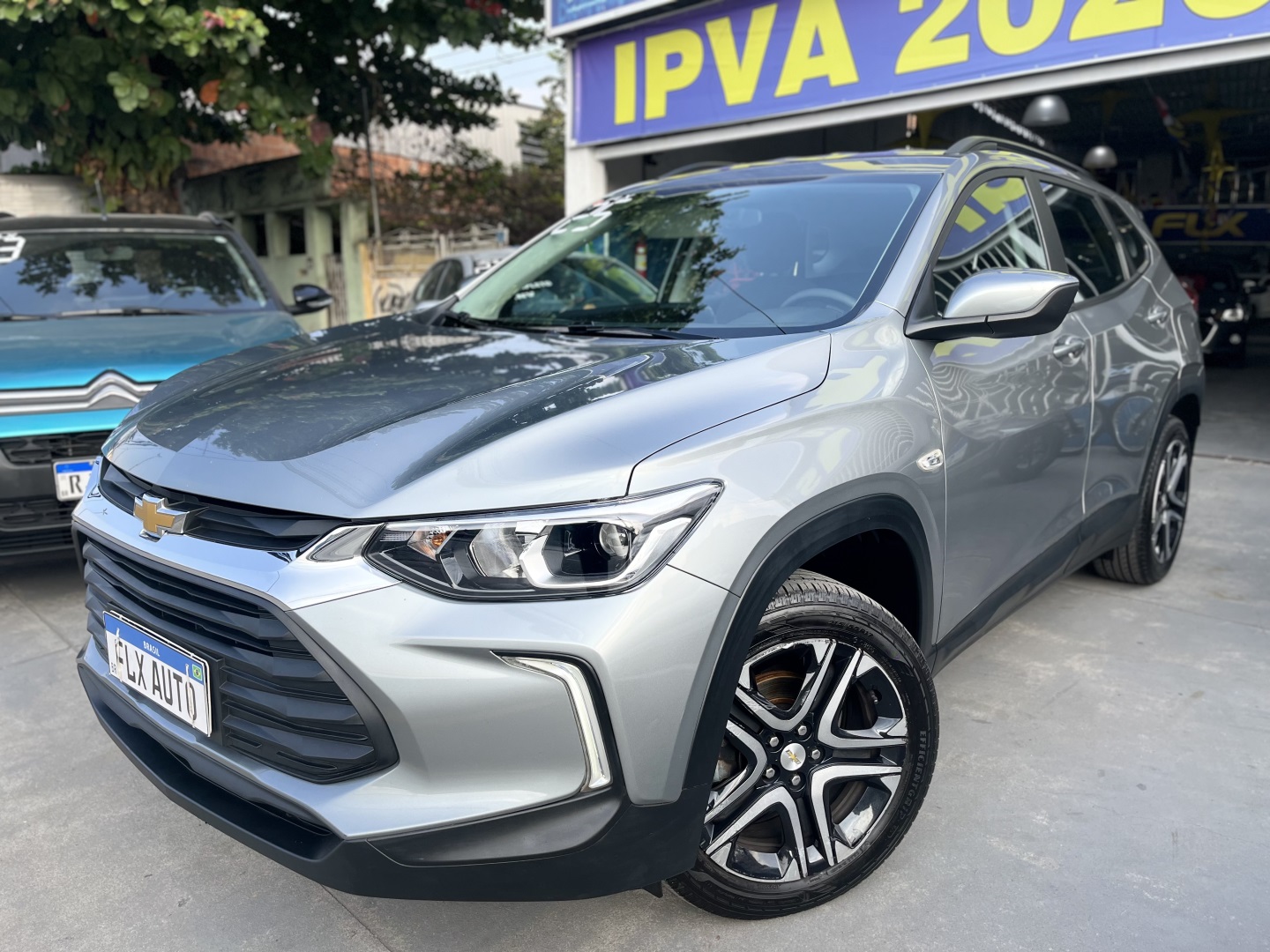 CHEVROLET TRACKER