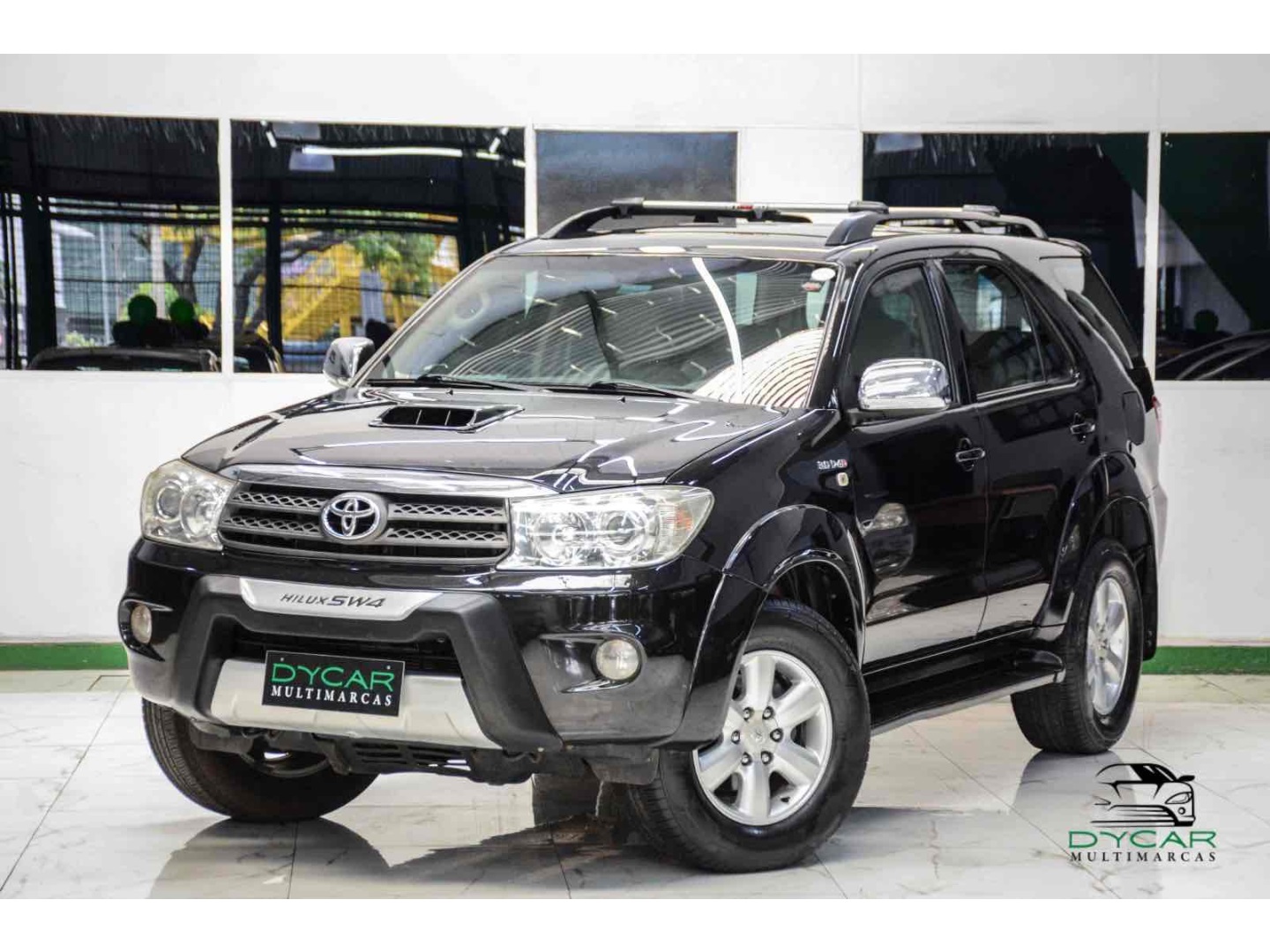 TOYOTA HILUX SW4 3.0 SRV 4X4 7 LUGARES 16V TURBO INTERCOOLER DIESEL 4P AUTOMÁTICO
