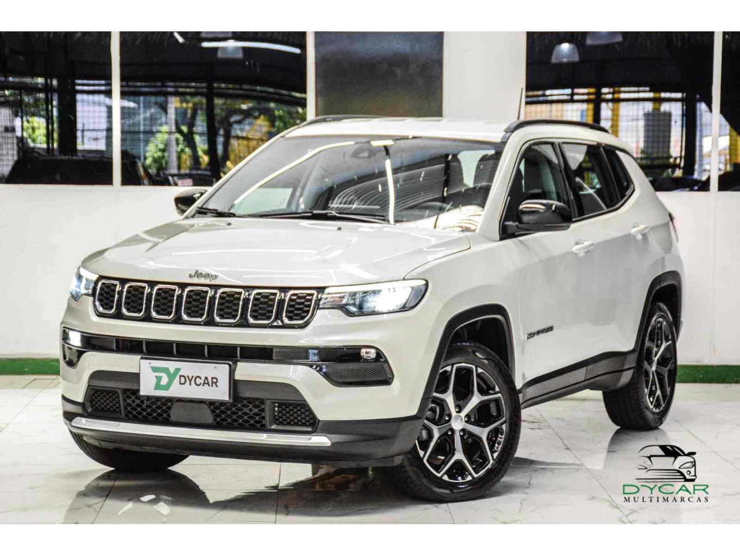 JEEP COMPASS 1.3 T270 TURBO FLEX LONGITUDE AT6