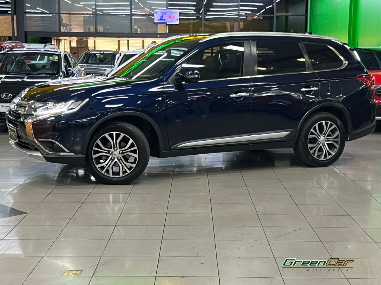 MITSUBISHI OUTLANDER 3.0 GT 4X4 V6 24V GASOLINA 4P AUTOMÁTICO
