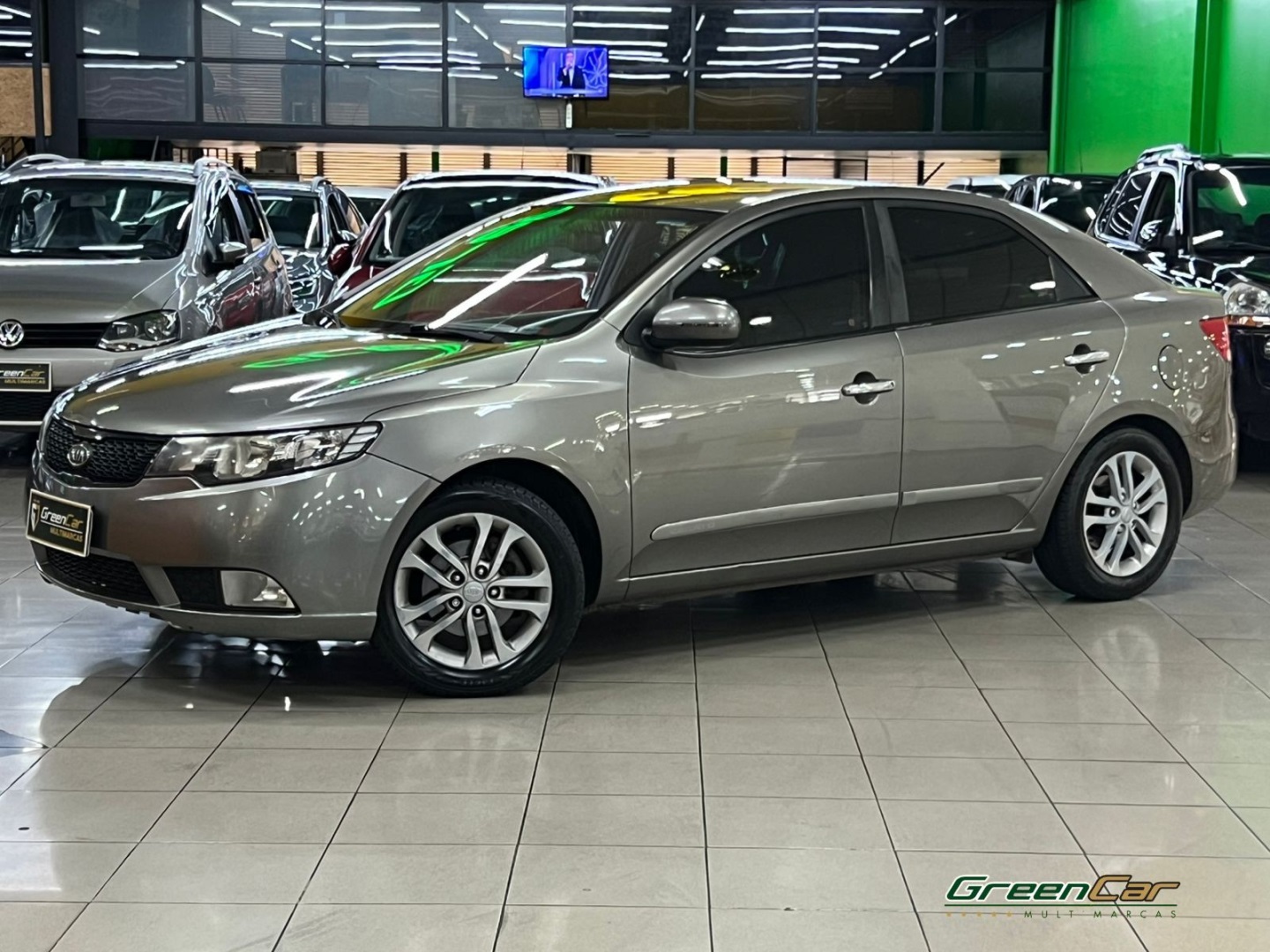KIA CERATO 1.6 EX3 SEDAN 16V GASOLINA 4P AUTOMÁTICO