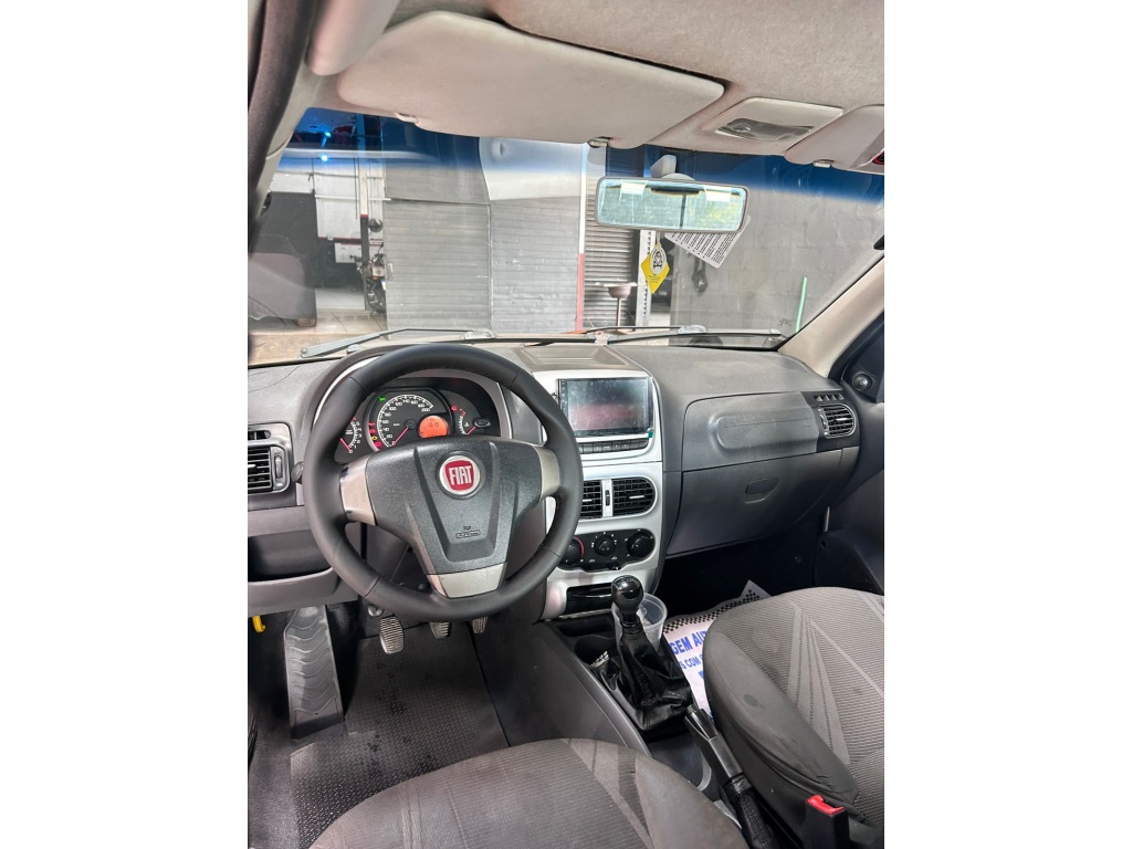 Fiat Palio 1.4 MPI Attractive Weekend 8V Flex 4P Manual - foto 3