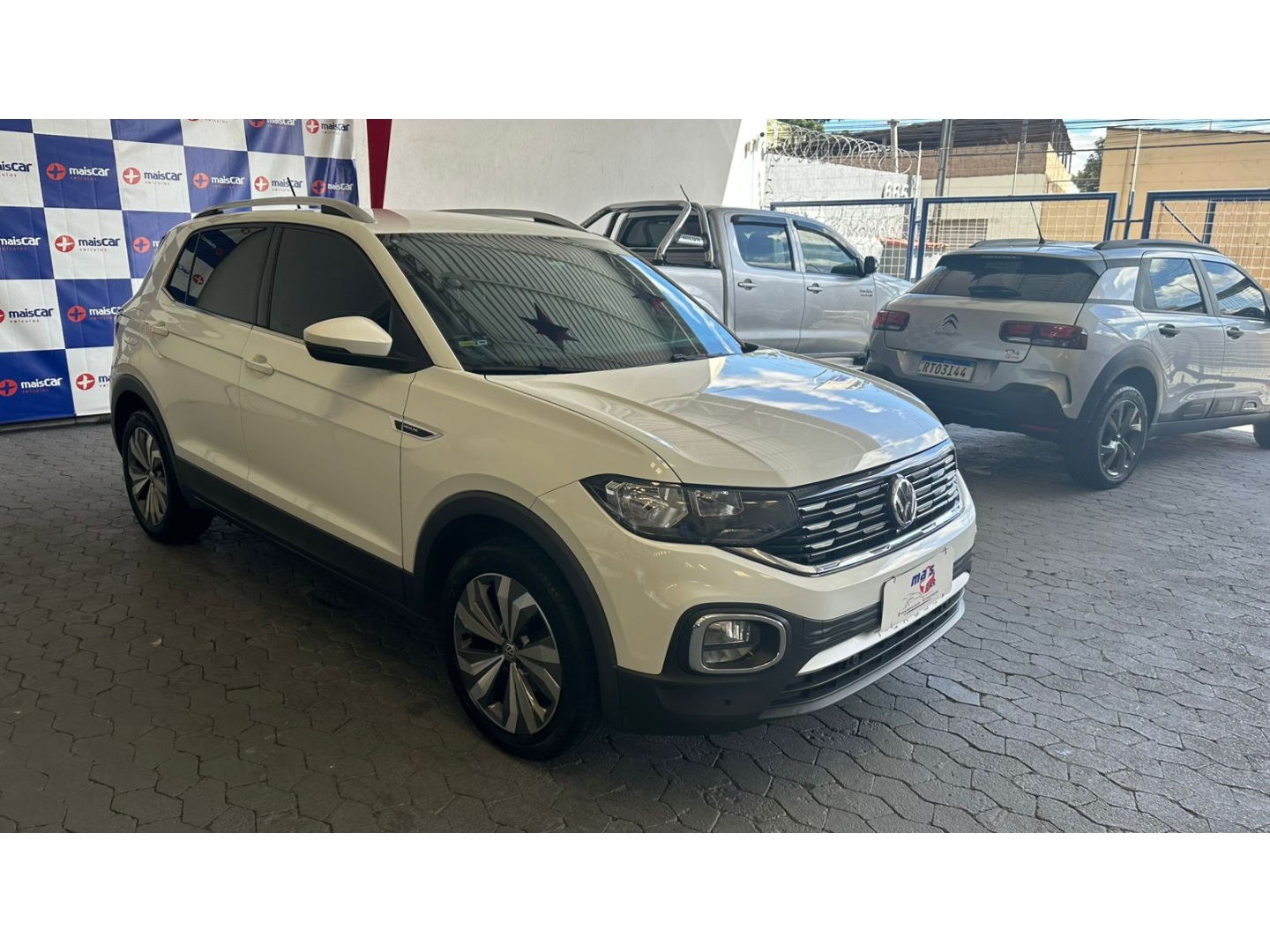 VOLKSWAGEN T-CROSS