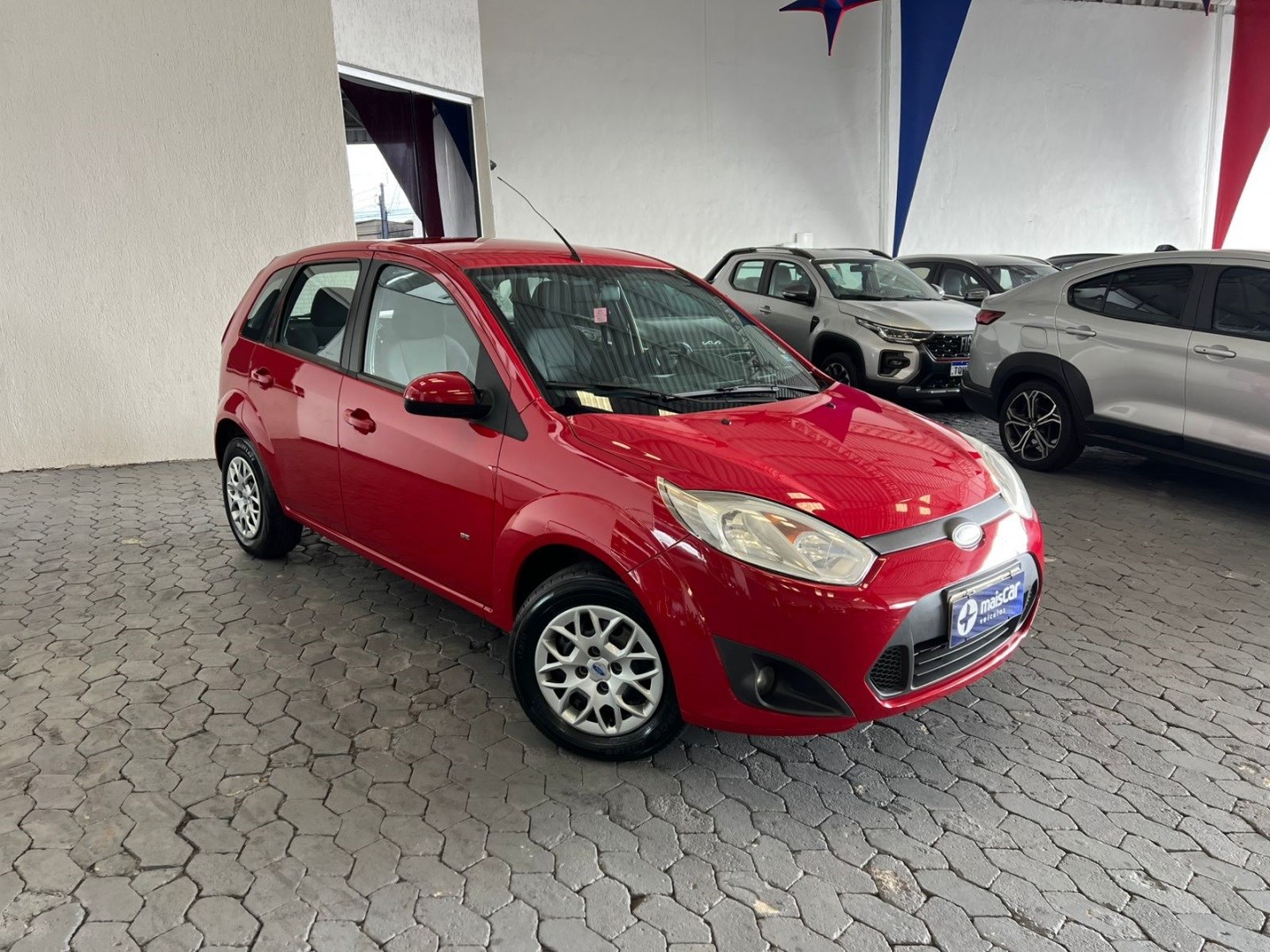 FORD FIESTA 1.0 ROCAM HATCH 8V FLEX 4P MANUAL