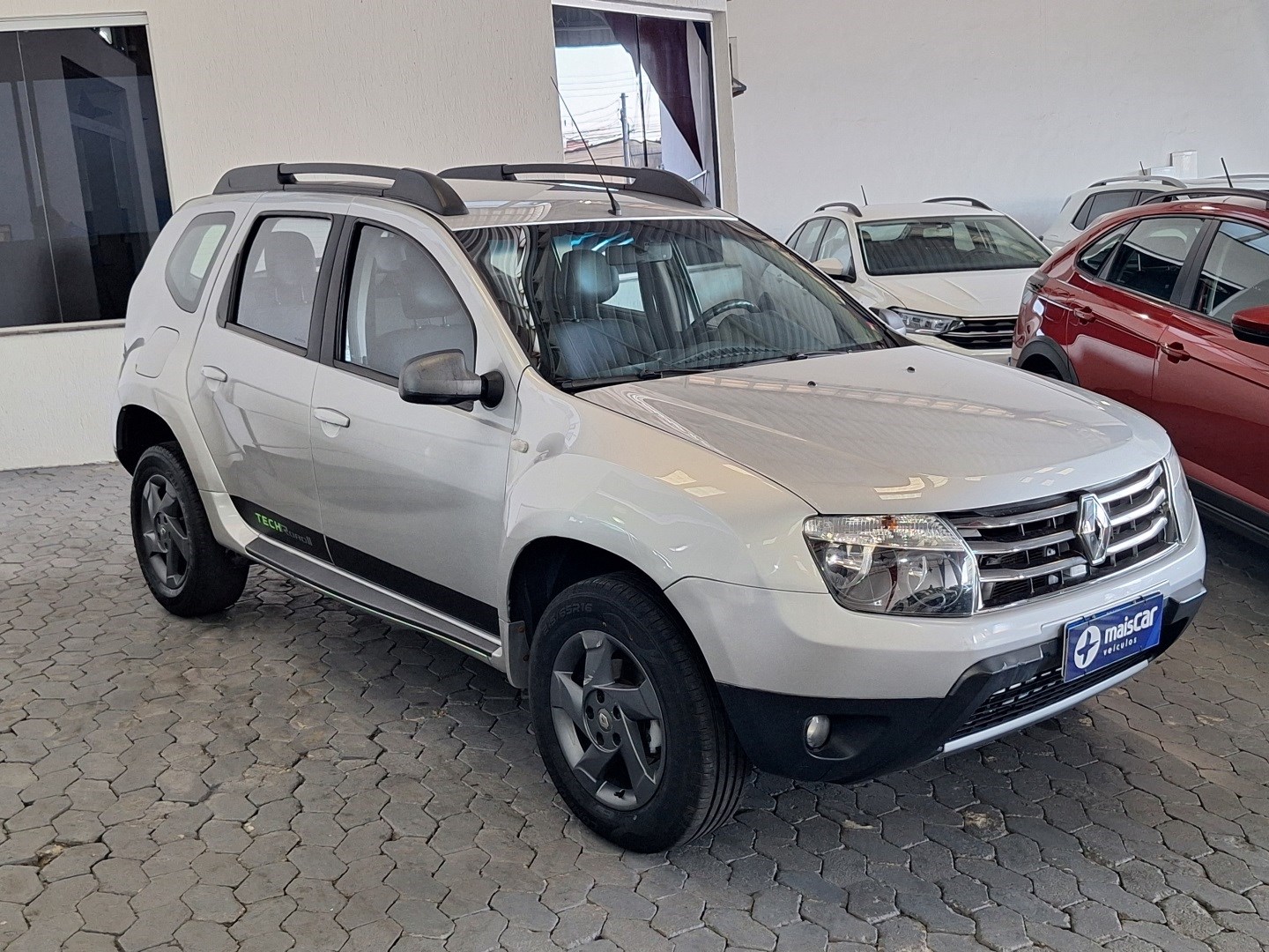 RENAULT DUSTER 2.0 DYNAMIQUE 4X2 16V FLEX 4P AUTOMÁTICO