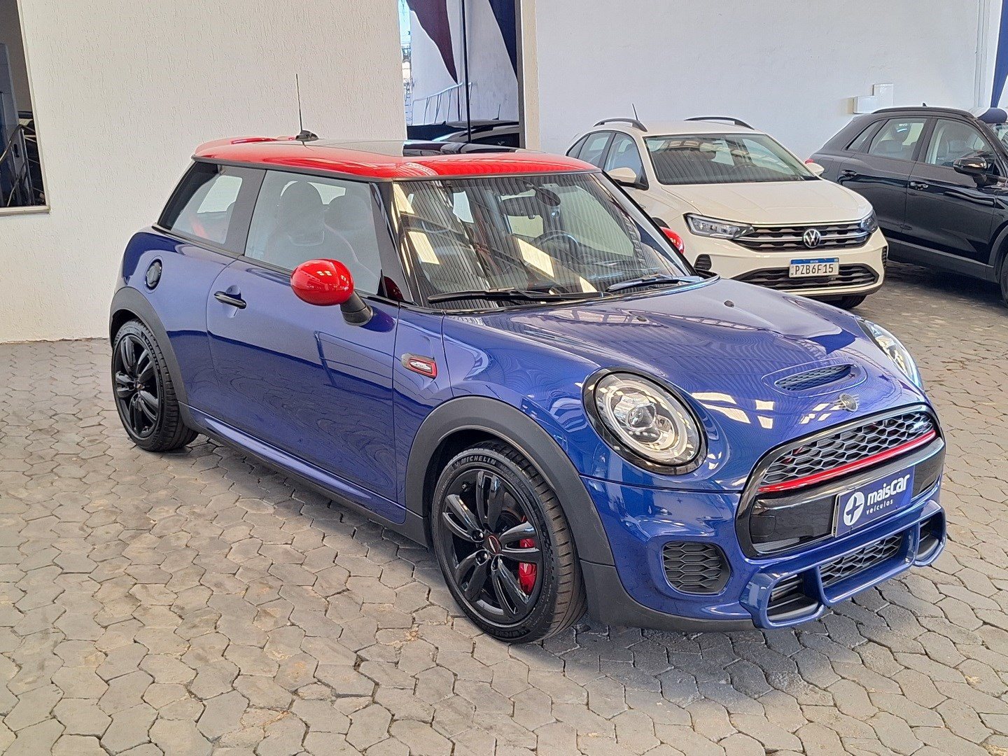 MINI COOPER 2.0 16V TWINPOWER GASOLINA JOHN COOPER WORKS 2P STEPTRONIC
