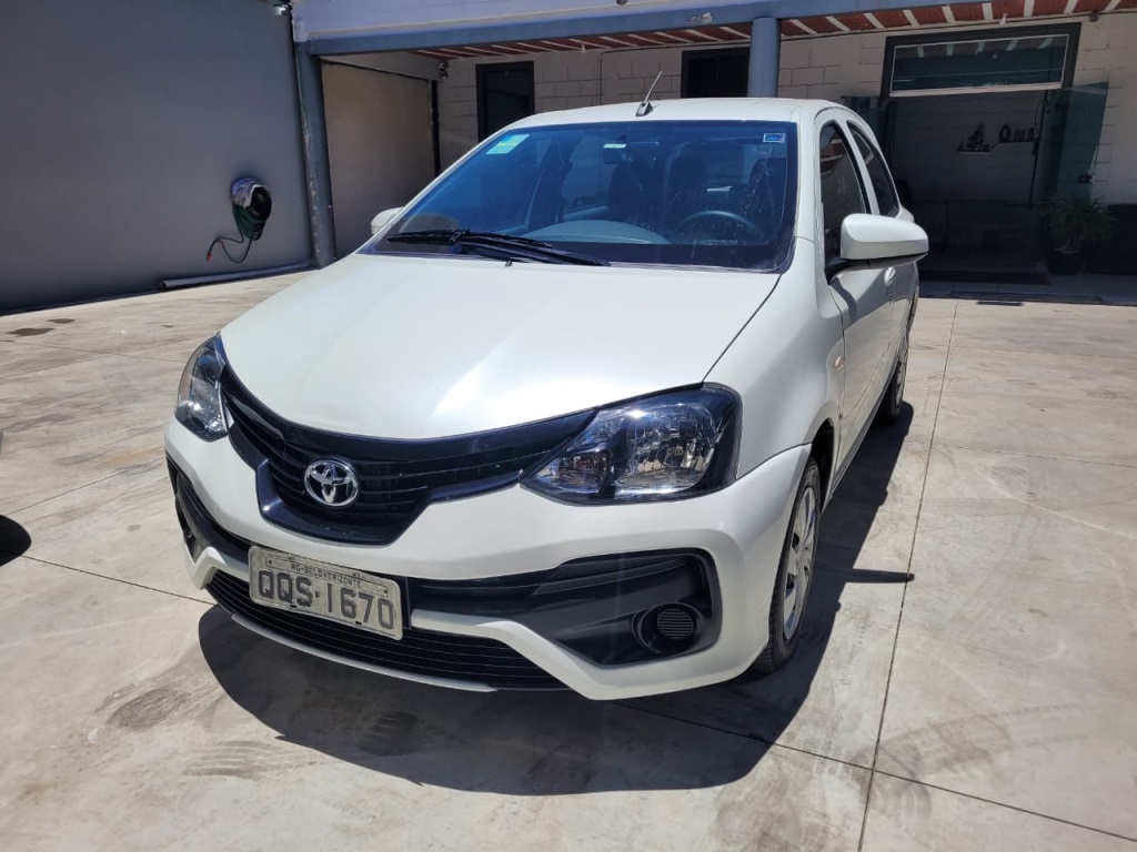 TOYOTA ETIOS