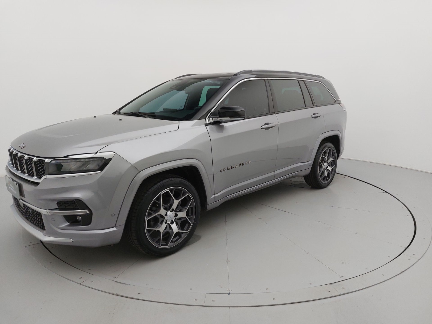 JEEP COMMANDER 1.3 T270 TURBO FLEX OVERLAND AT6
