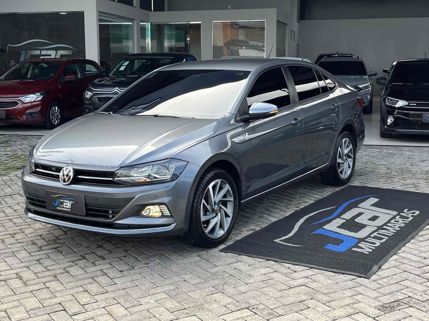 VOLKSWAGEN VIRTUS