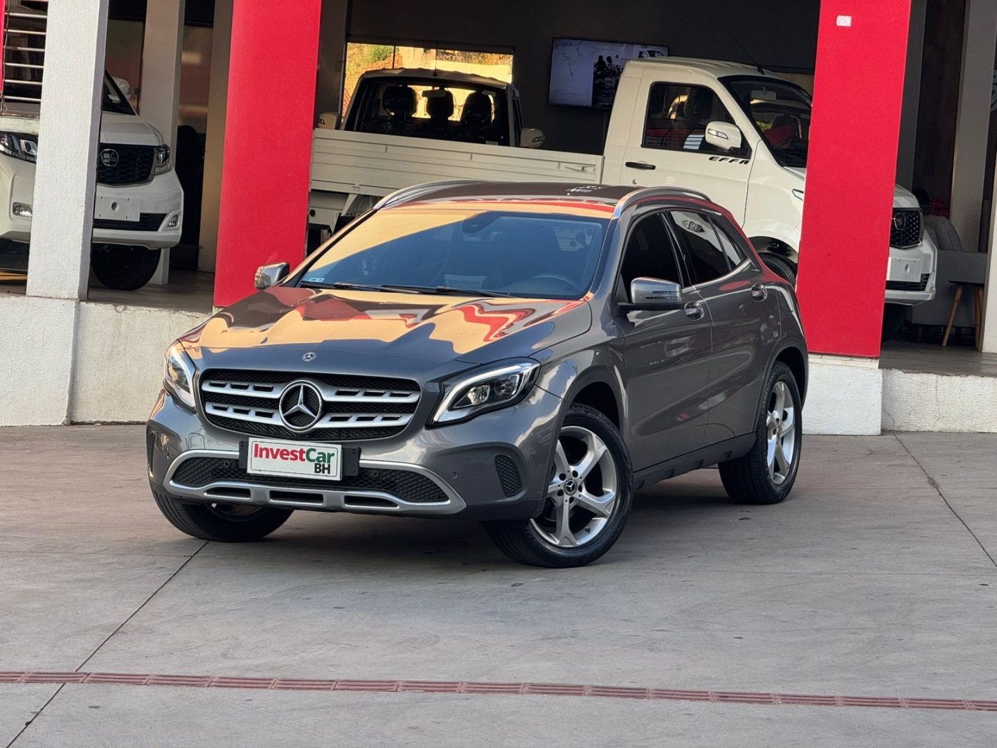 MERCEDES-BENZ GLA 200 1.6 CGI FLEX ADVANCE 7G-DCT