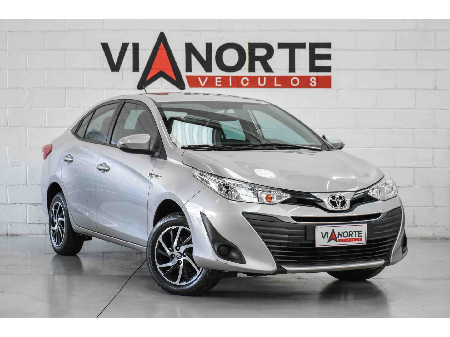 TOYOTA YARIS 1.5 16V FLEX SEDAN XL LIVE MULTIDRIVE
