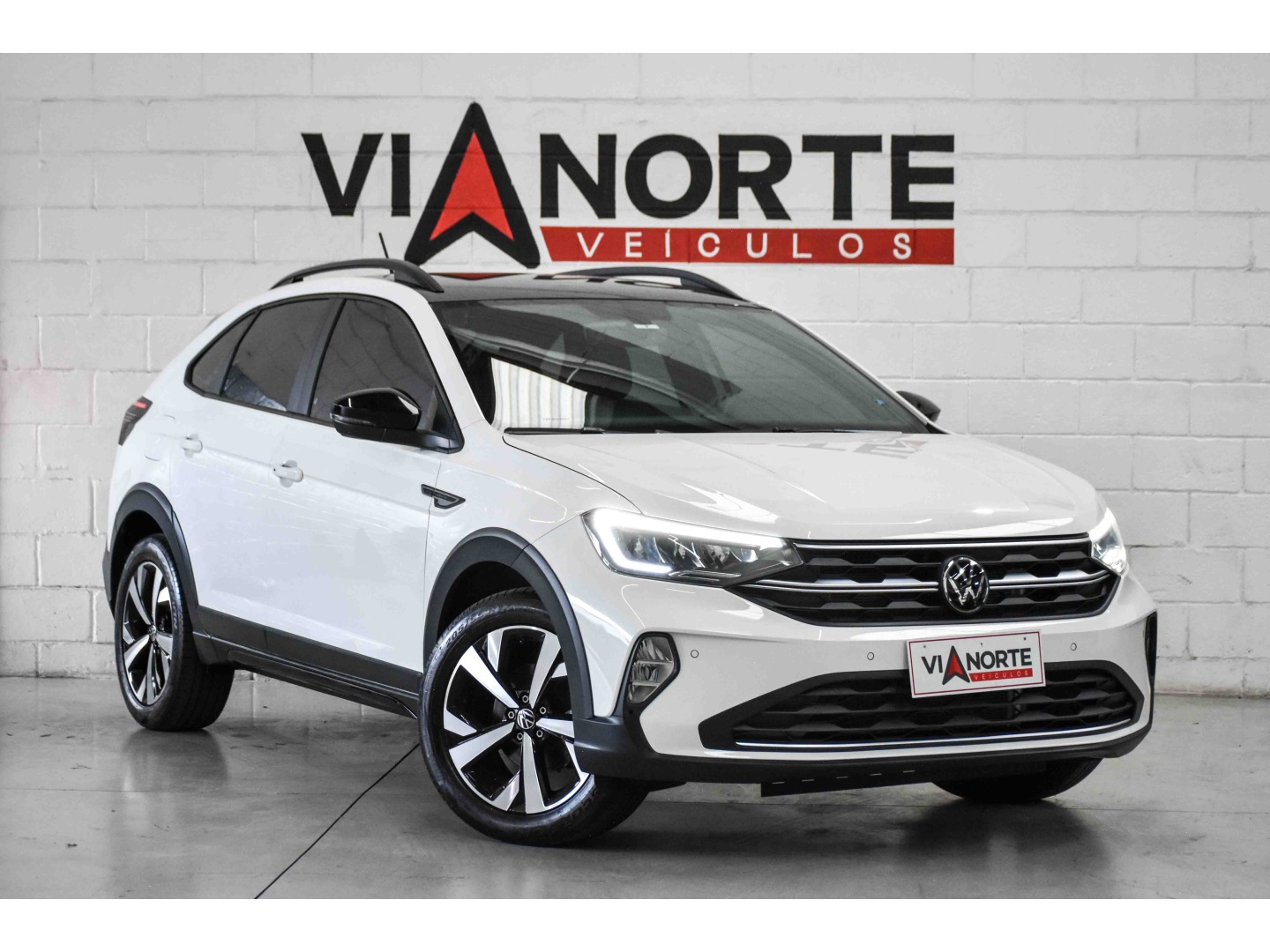 VOLKSWAGEN NIVUS 1.0 200 TSI TOTAL FLEX HIGHLINE AUTOMÁTICO