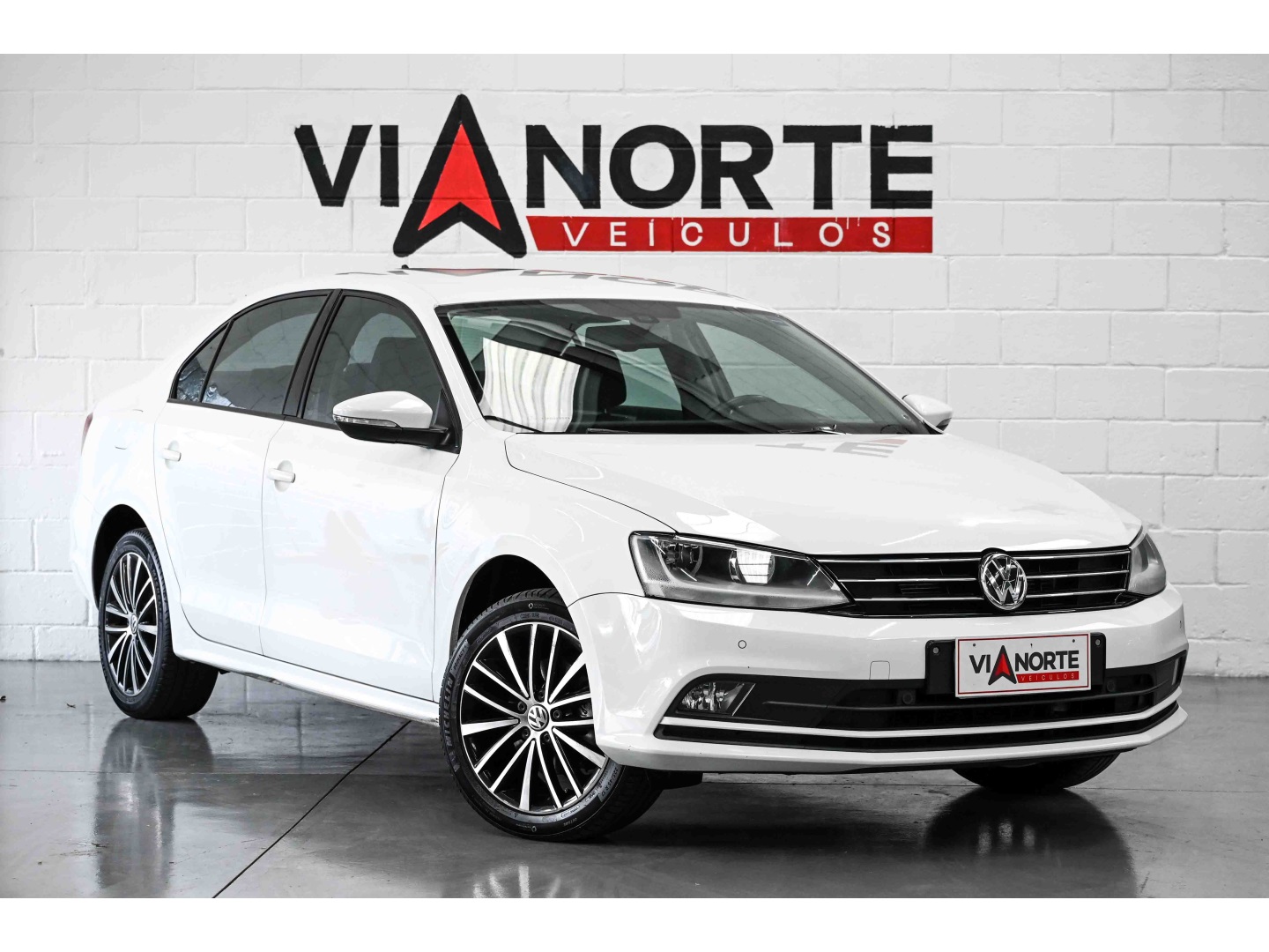 VOLKSWAGEN JETTA 1.4 16V TSI COMFORTLINE GASOLINA 4P TIPTRONIC