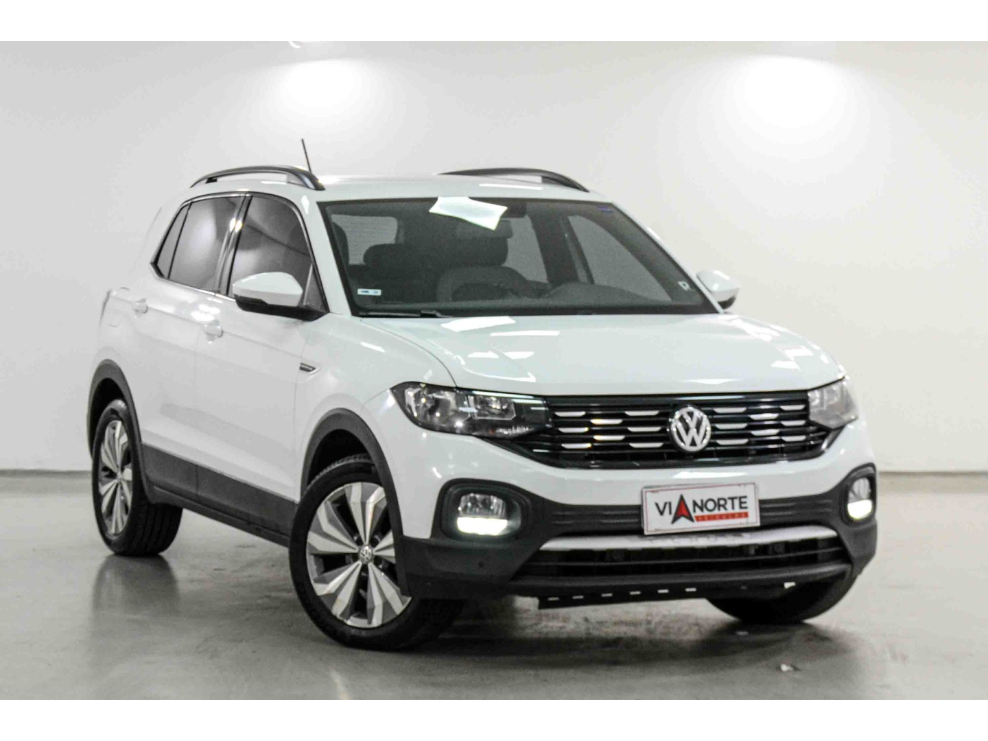 VOLKSWAGEN T-CROSS 1.0 200 TSI TOTAL FLEX COMFORTLINE AUTOMÁTICO