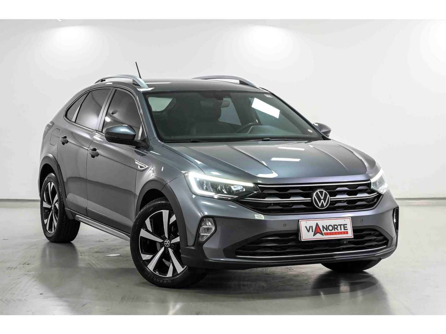 VOLKSWAGEN NIVUS 1.0 200 TSI TOTAL FLEX HIGHLINE AUTOMÁTICO