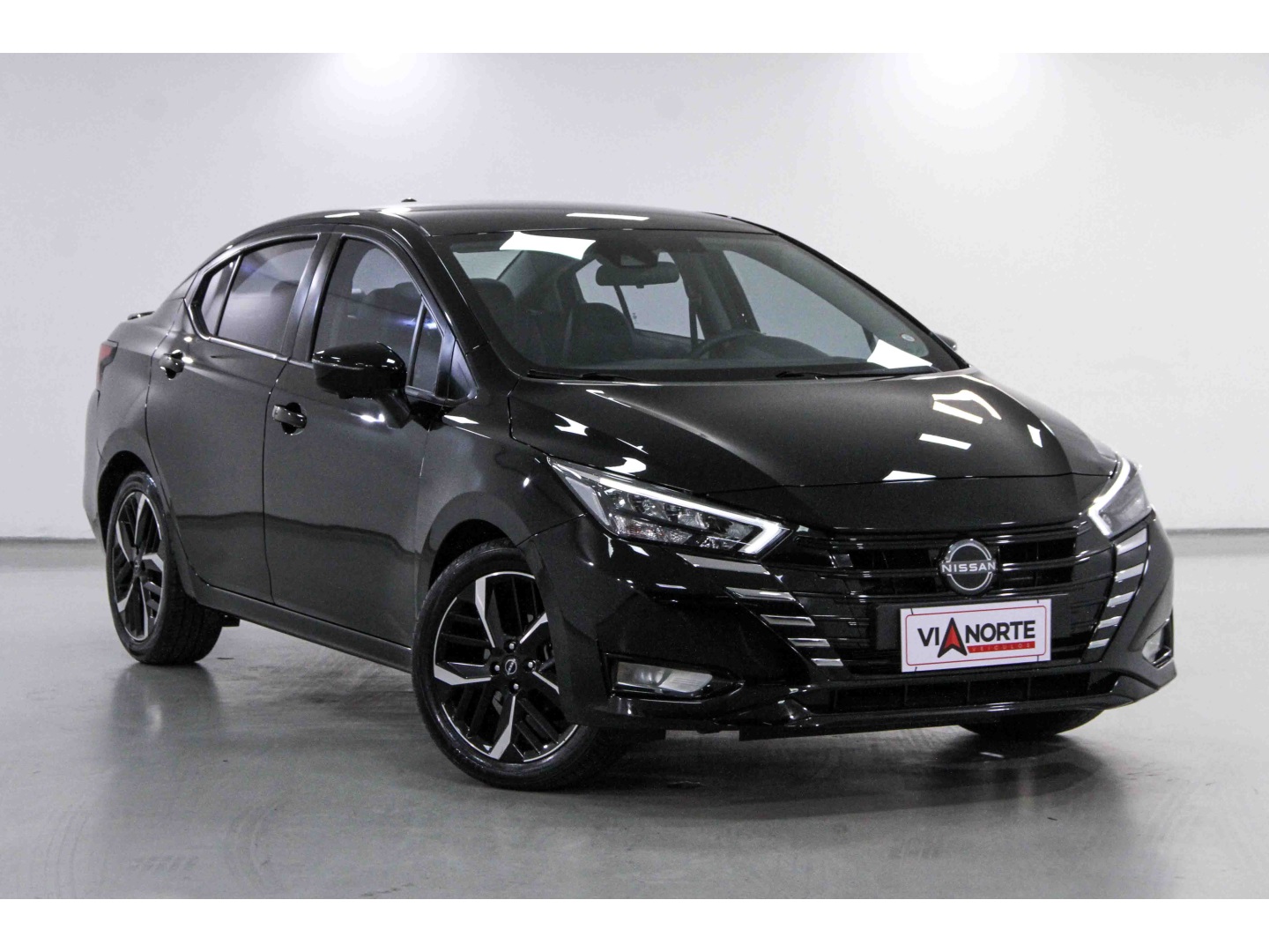 NISSAN VERSA 1.6 16V FLEX EXCLUSIVE XTRONIC