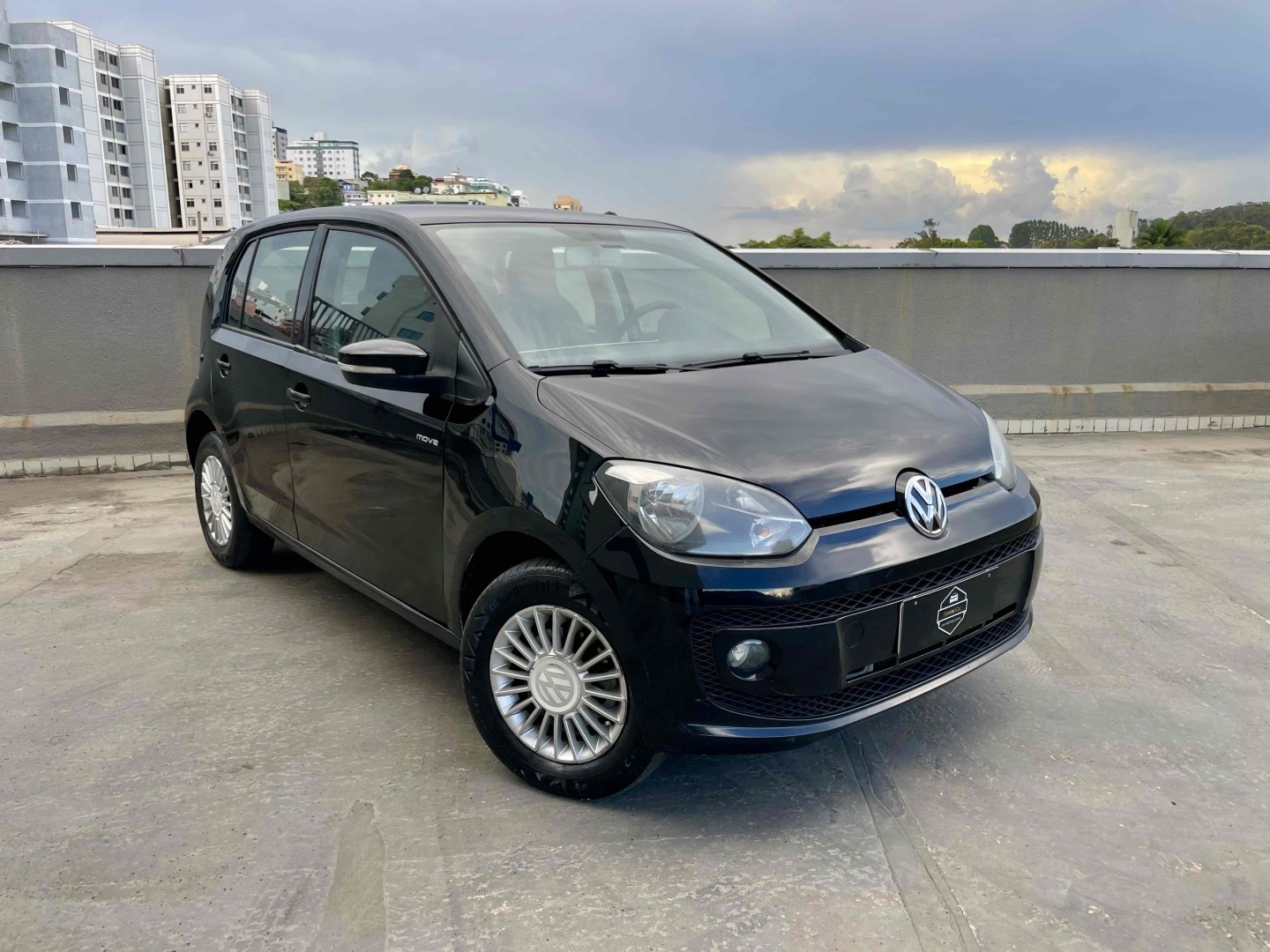 VOLKSWAGEN UP