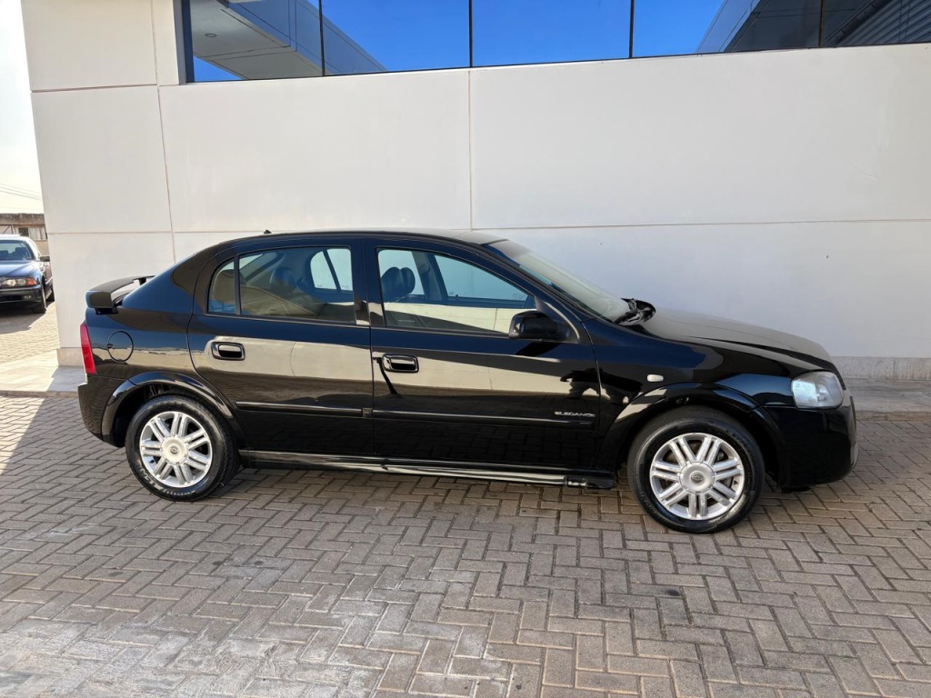 CHEVROLET ASTRA 2.0 MPFI ELEGANCE 8V FLEX 4P MANUAL