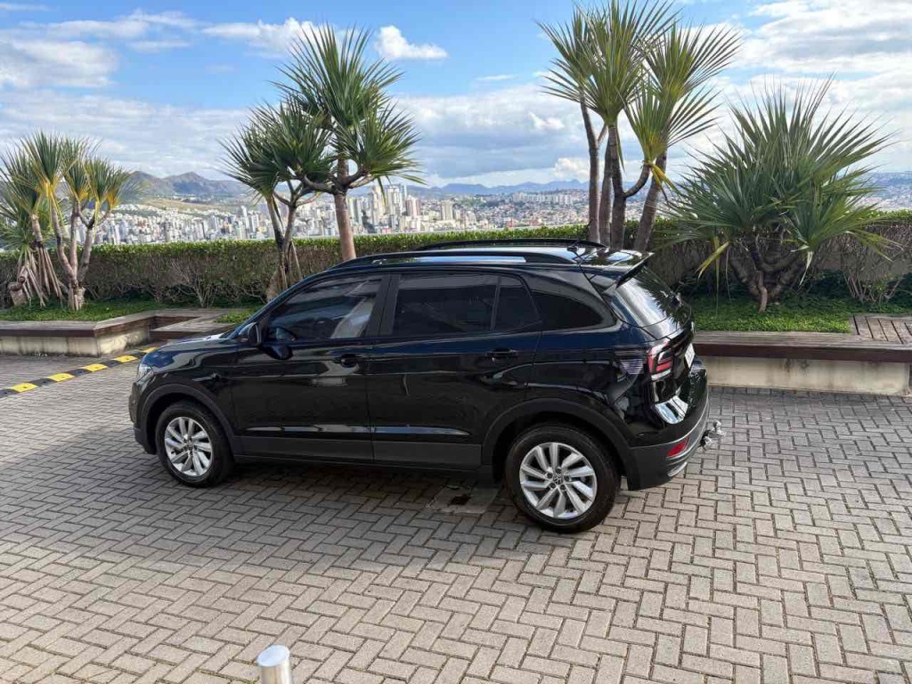 VOLKSWAGEN T-CROSS 1.0 200 TSI TOTAL FLEX AUTOMÁTICO