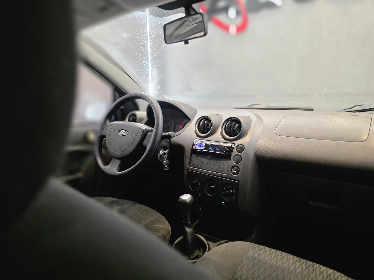 Ford Fiesta 1.6 MPI Sedan 8V Flex 4P Manual - foto 2