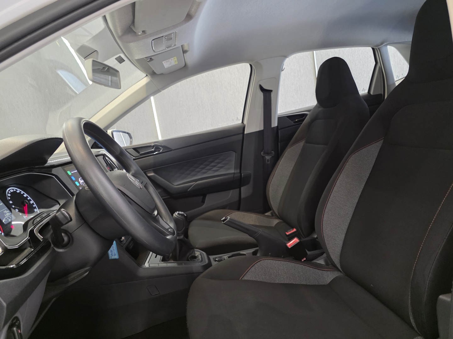 Volkswagen Polo 1.0 MPI Track Manual Flex - foto 2