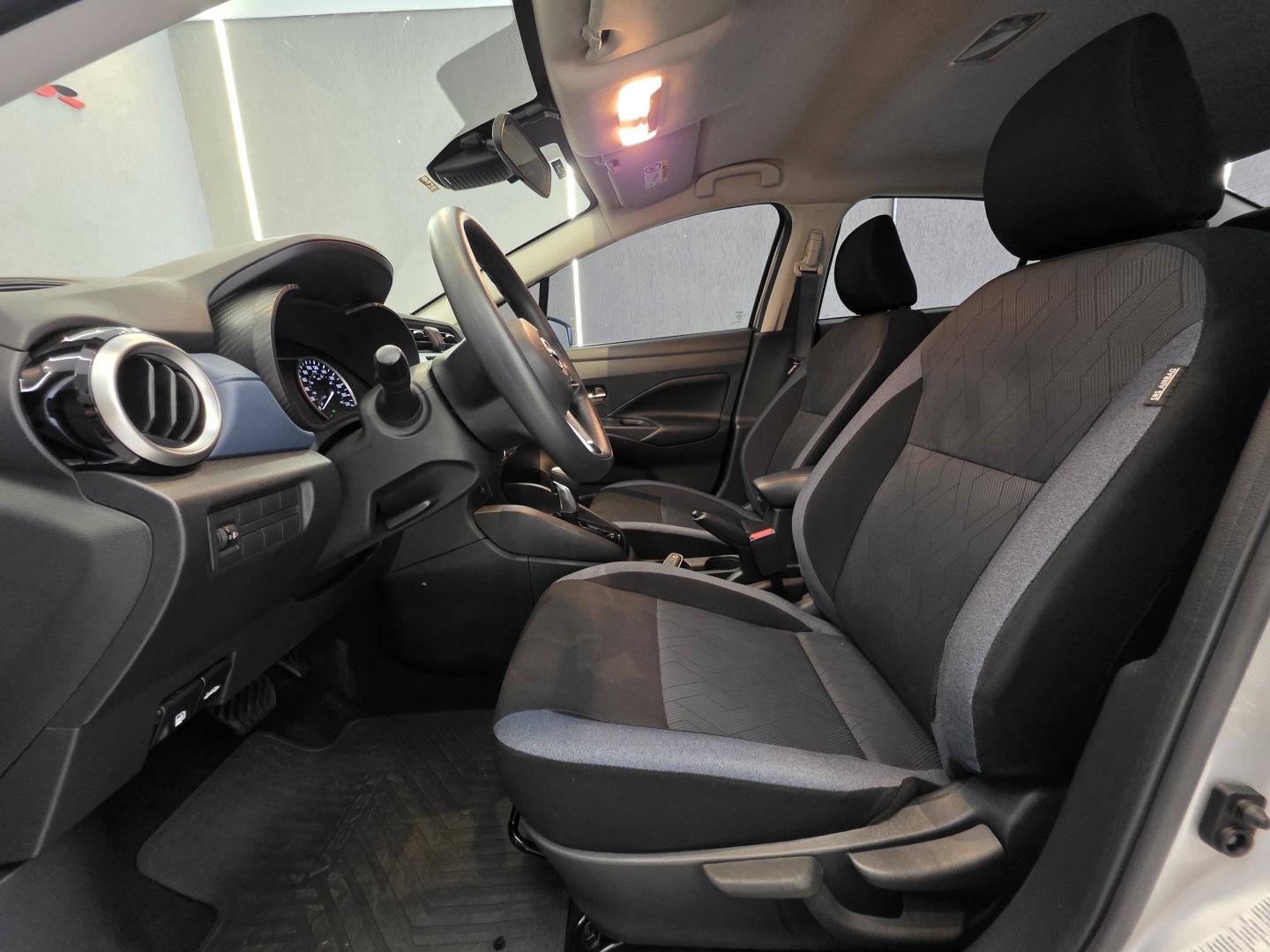 Nissan Versa 1.6 16V Flex Advance Xtronic - foto 2