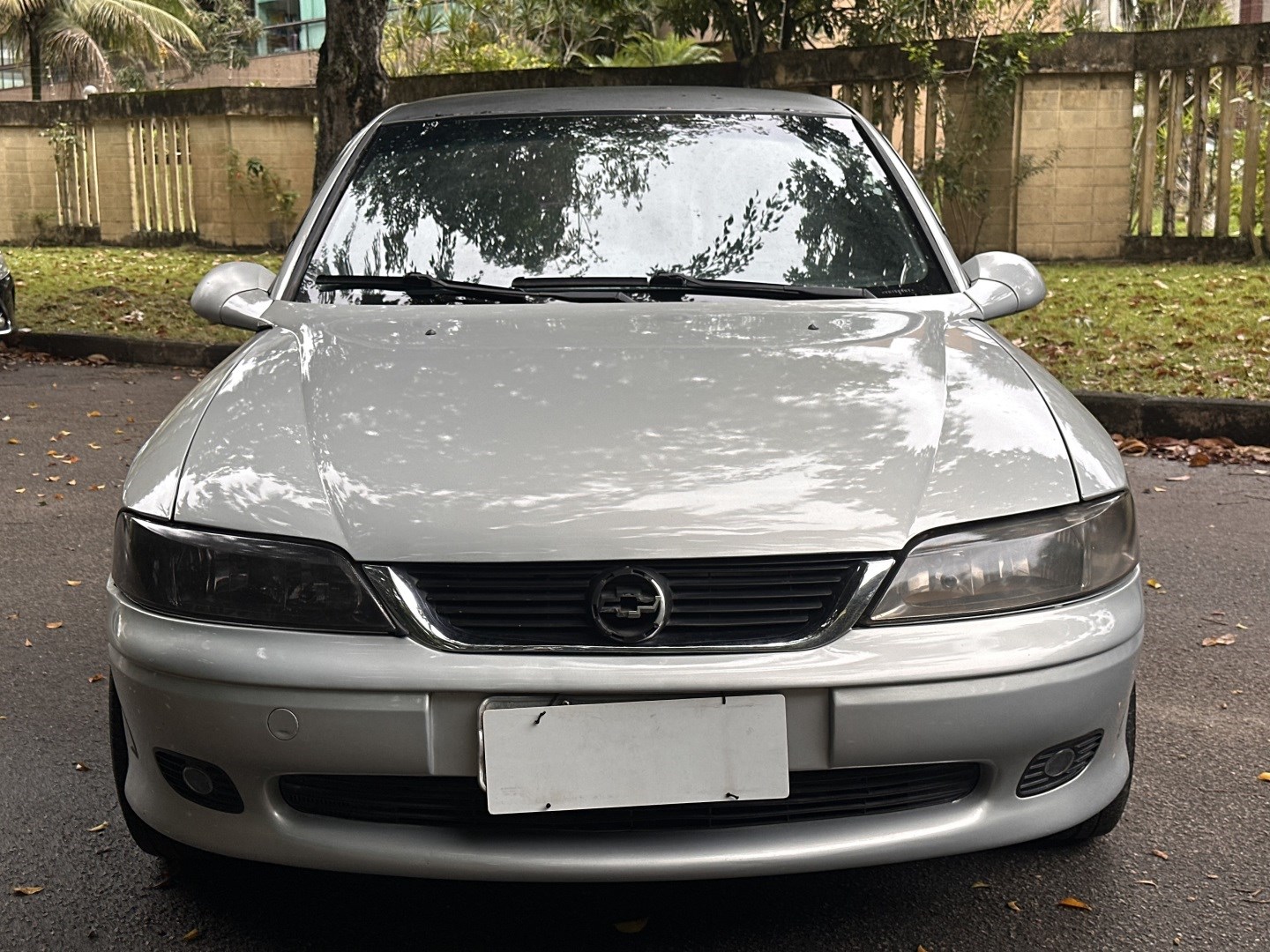 Chevrolet Vectra 2.0 MPFI GLS 8V GASOLINA 4P MANUAL 2000