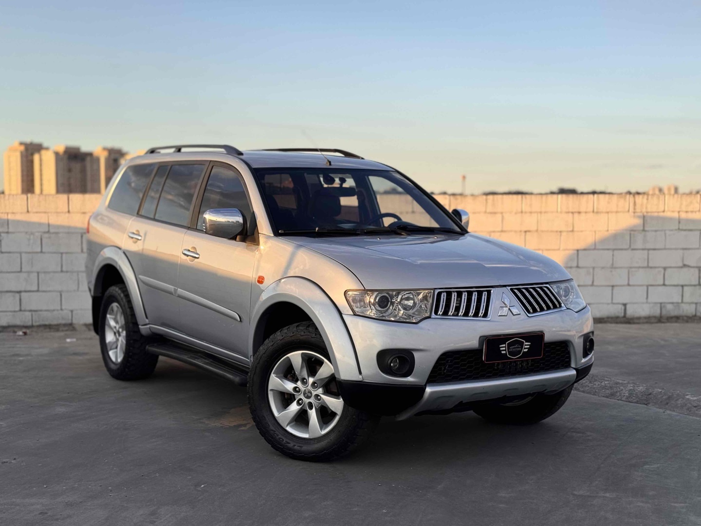 MITSUBISHI PAJERO DAKAR