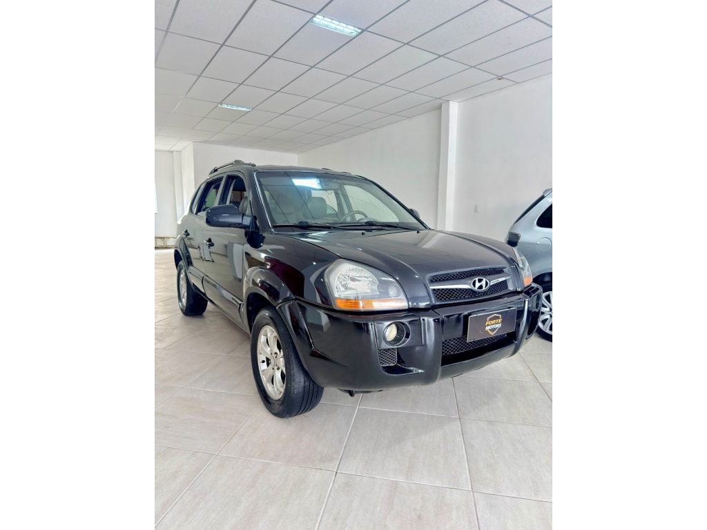 Hyundai Tucson 2.0 Mpfi Gls 16V 143cv 2wd Flex 4P Automático - foto 2