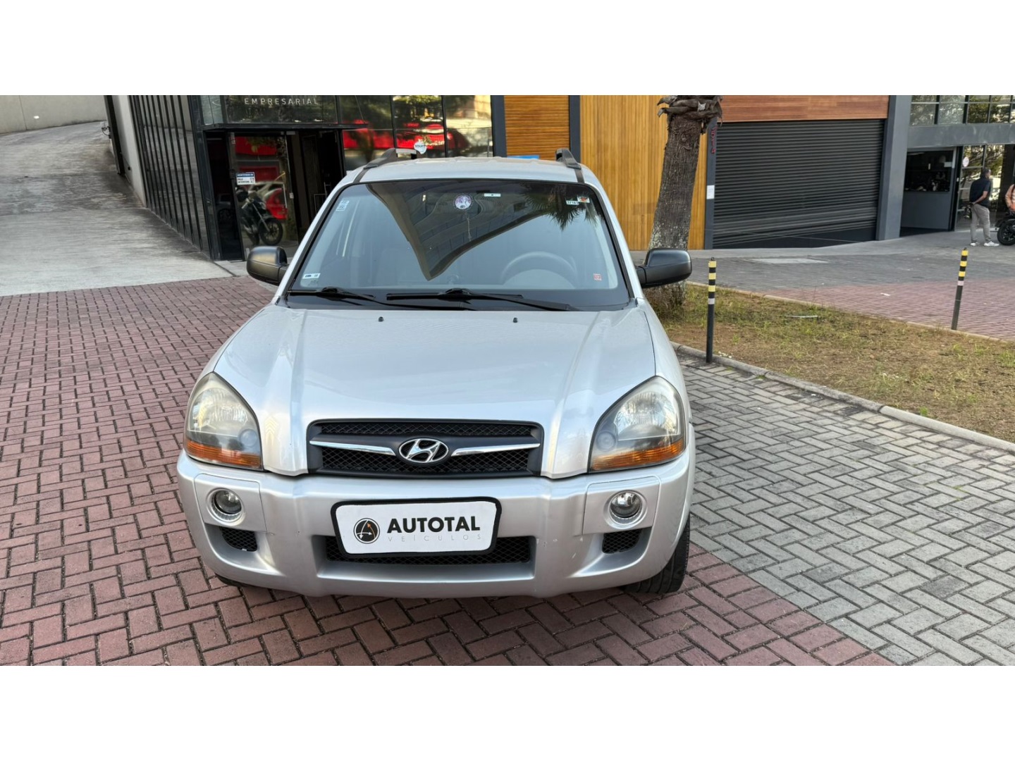 HYUNDAI TUCSON 2.0 MPFI GL 16V 142CV 2WD GASOLINA 4P MANUAL
