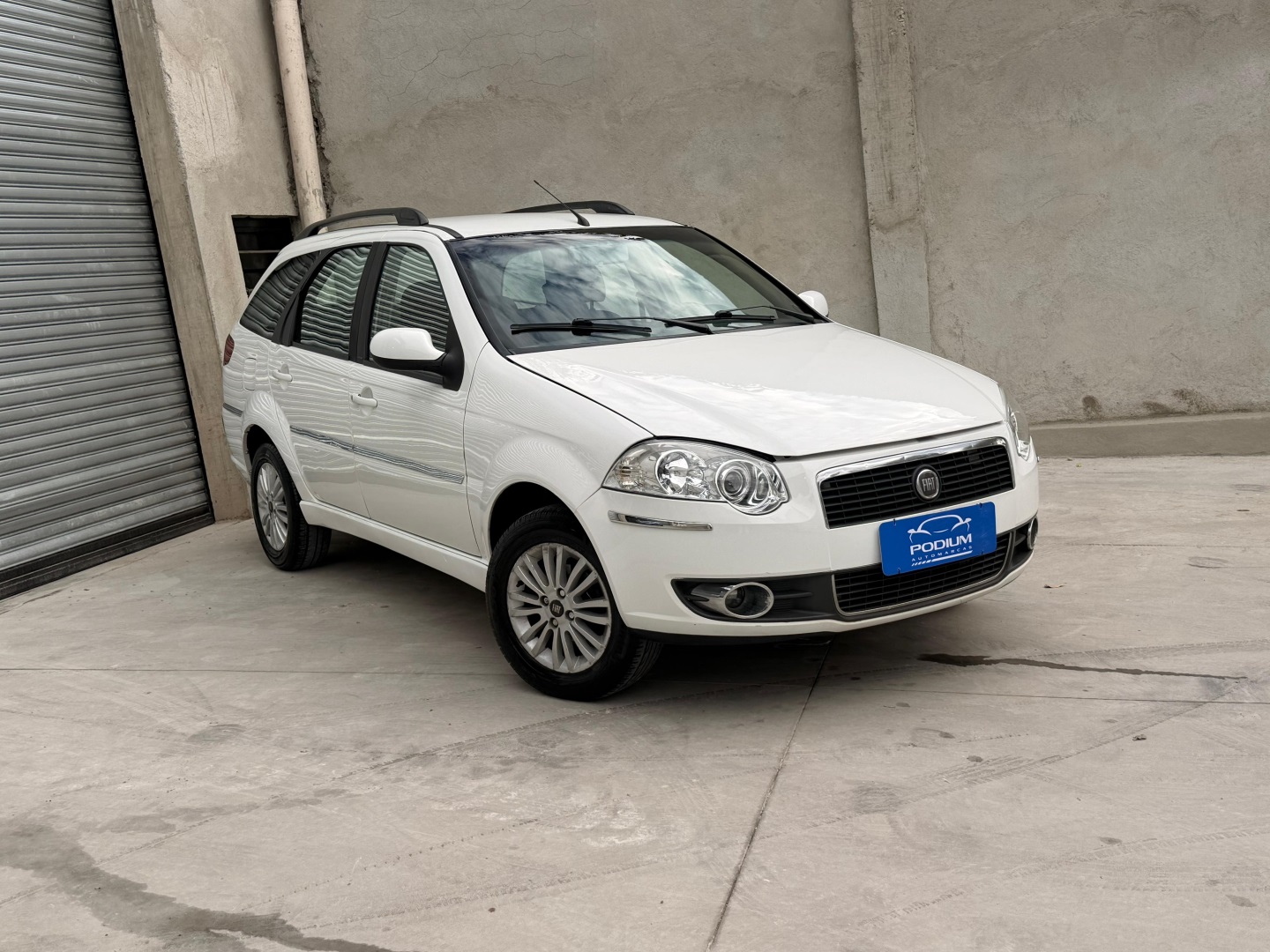 FIAT PALIO 1.4 MPI ATTRACTIVE WEEKEND 8V FLEX 4P MANUAL