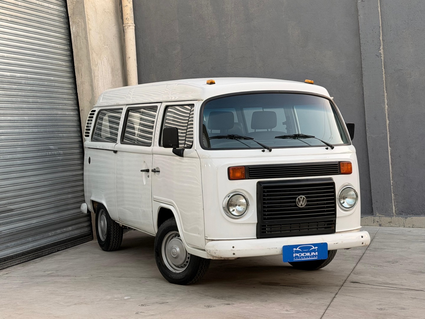 VOLKSWAGEN KOMBI 1.4 MI STD ESCOLAR 8V FLEX 3P MANUAL