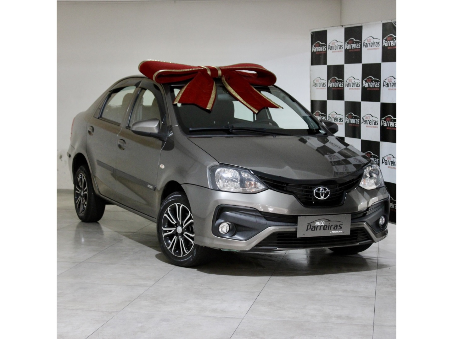 TOYOTA ETIOS 1.5 X PLUS SEDAN 16V FLEX 4P AUTOMÁTICO