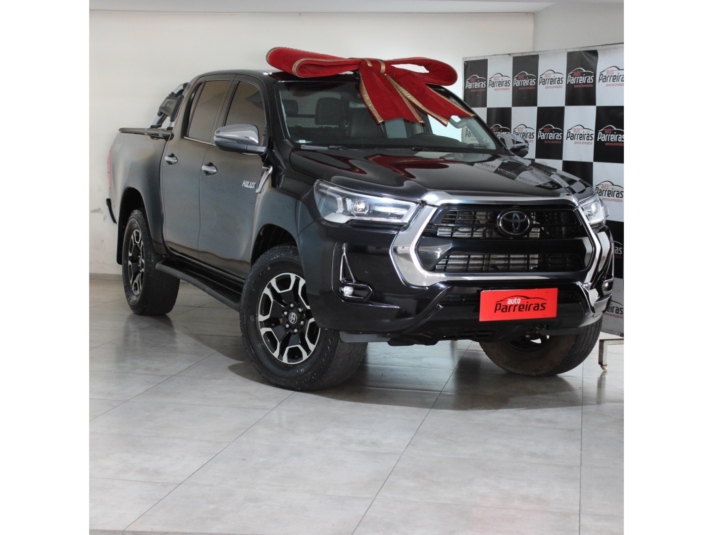 TOYOTA HILUX 2.8 D-4D TURBO DIESEL CD SRX 4X4 AUTOMÁTICO