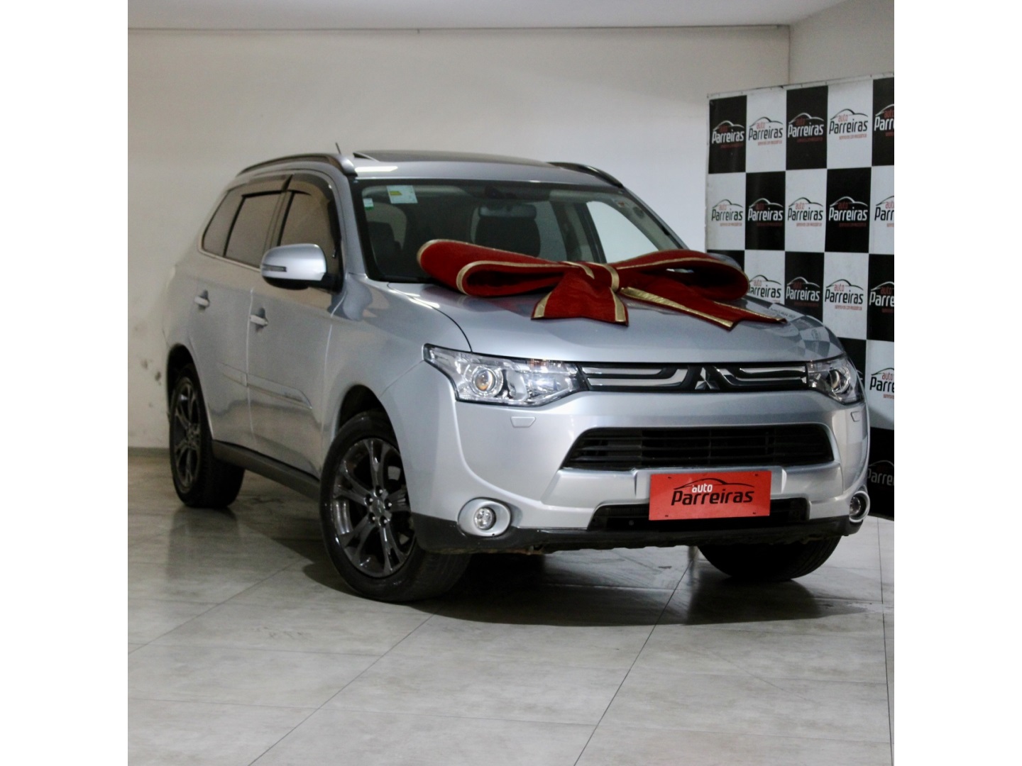 MITSUBISHI OUTLANDER 3.0 GT 4X4 V6 24V GASOLINA 4P AUTOMÁTICO