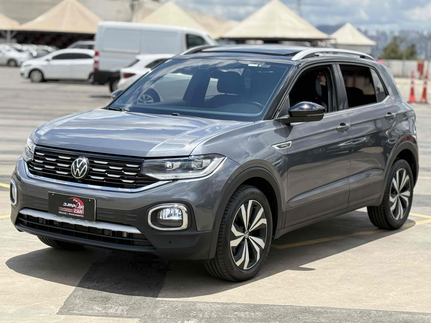 VOLKSWAGEN T-CROSS 1.4 250 TSI TOTAL FLEX HIGHLINE AUTOMÁTICO