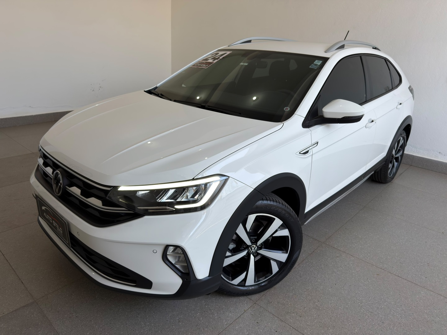 VOLKSWAGEN NIVUS 1.0 200 TSI TOTAL FLEX HIGHLINE AUTOMÁTICO