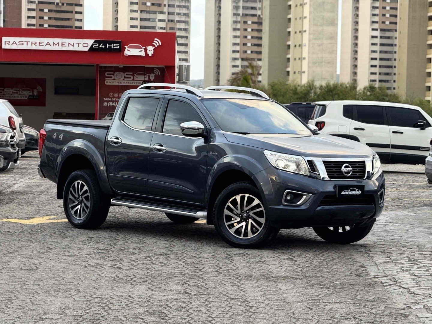 NISSAN FRONTIER 2.3 16V TURBO DIESEL LE CD 4X4 AUTOMÁTICO