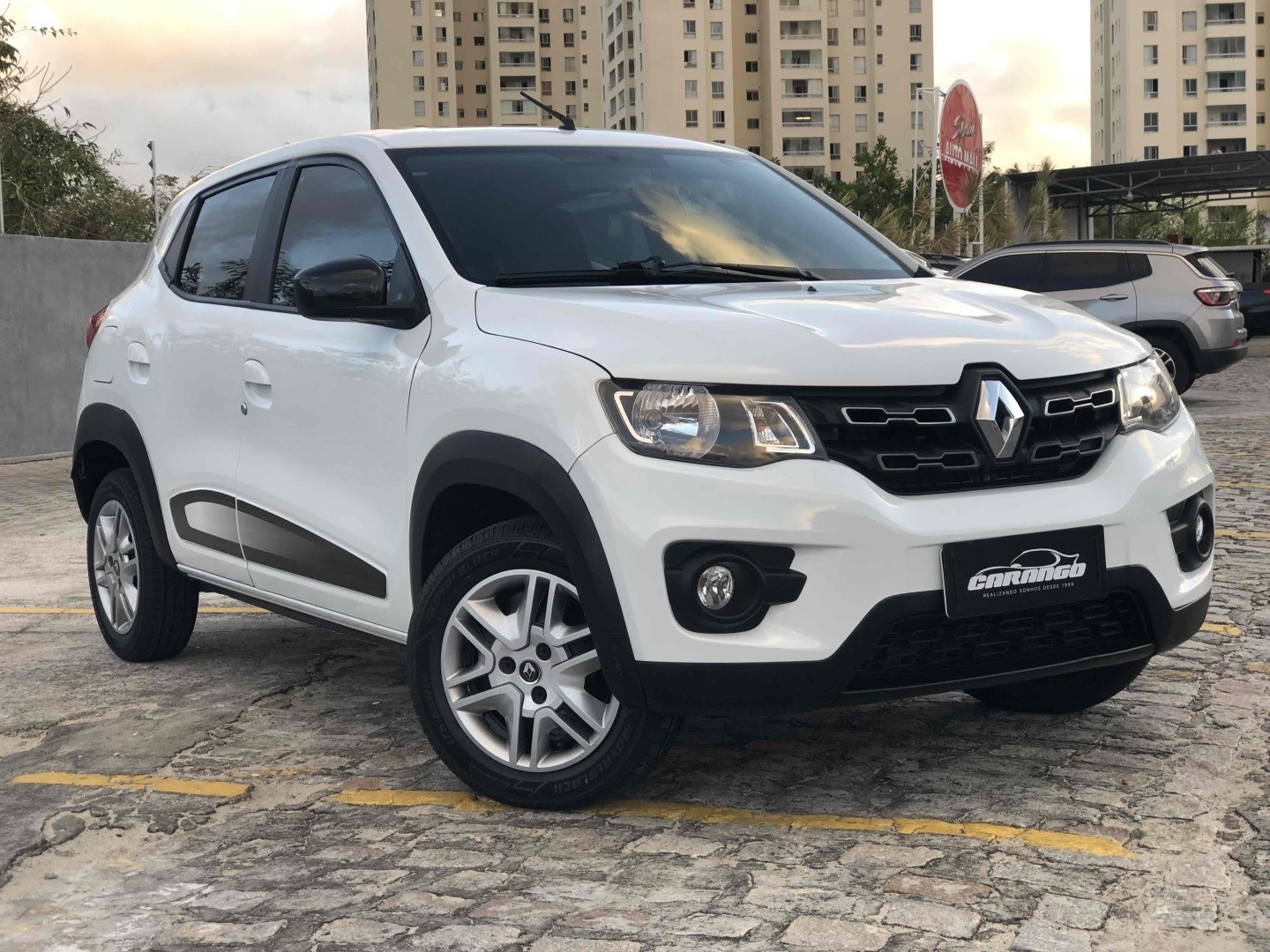 RENAULT KWID 1.0 12V SCE FLEX INTENSE MANUAL