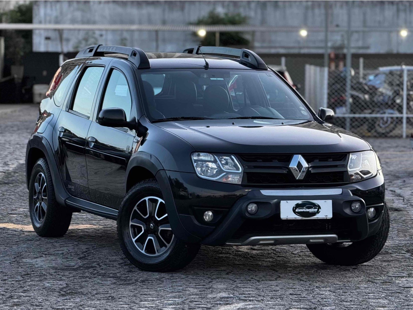 RENAULT DUSTER 2.0 DAKAR 4X4 16V FLEX 4P MANUAL