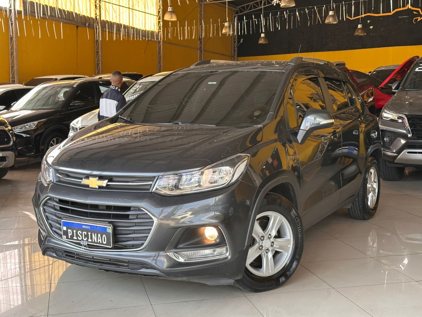 CHEVROLET TRACKER