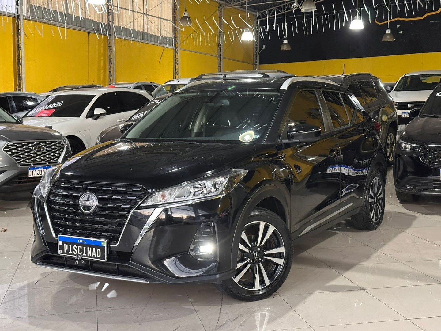 NISSAN KICKS