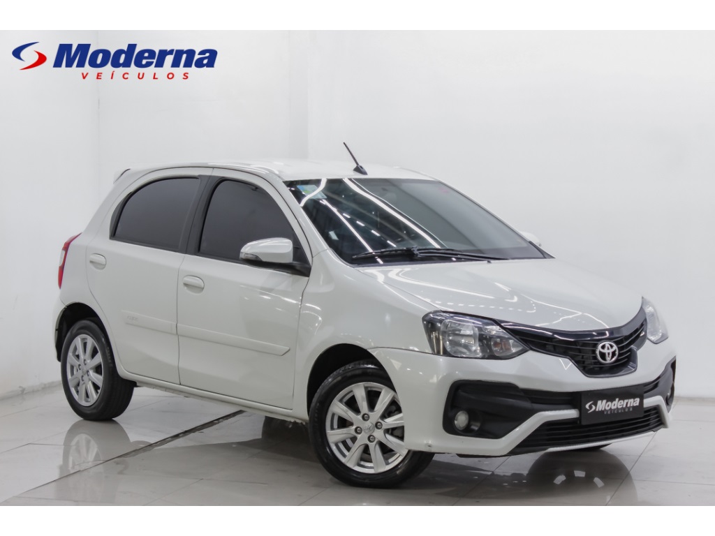 TOYOTA ETIOS 1.5 X PLUS 16V FLEX 4P AUTOMÁTICO